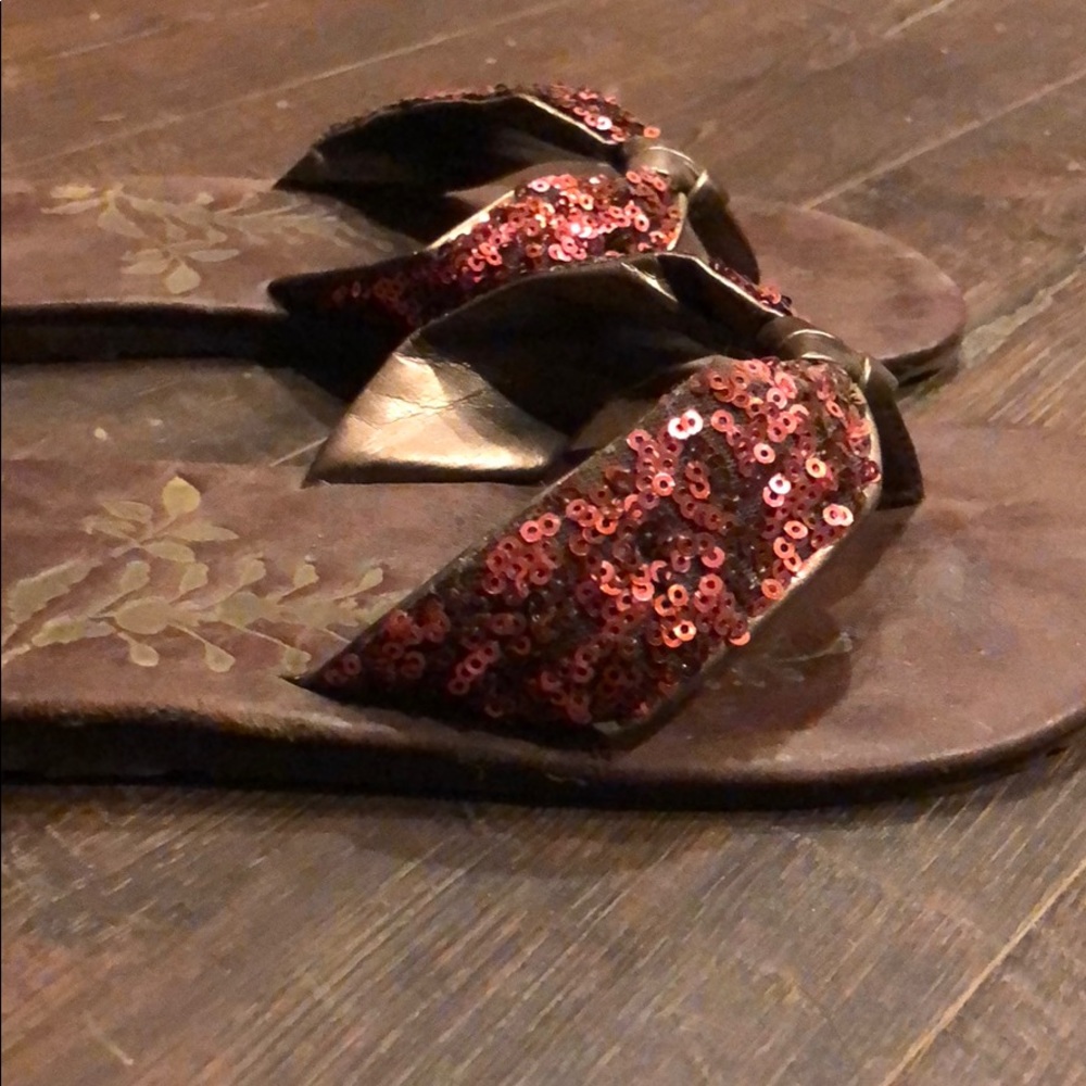 Report Sandals - Picture 2 of 3
